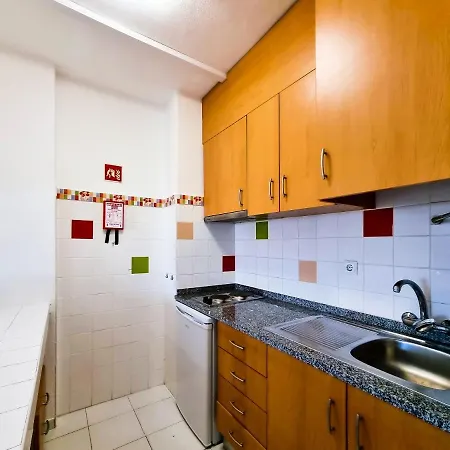 Lägenhet Flh Holiday Flat With Balcony