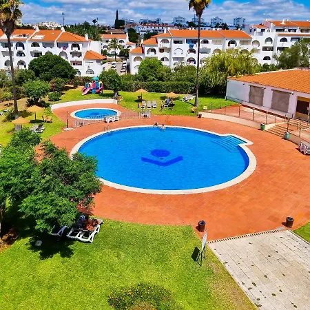 Apartment Flh Holiday Flat With Balcony *